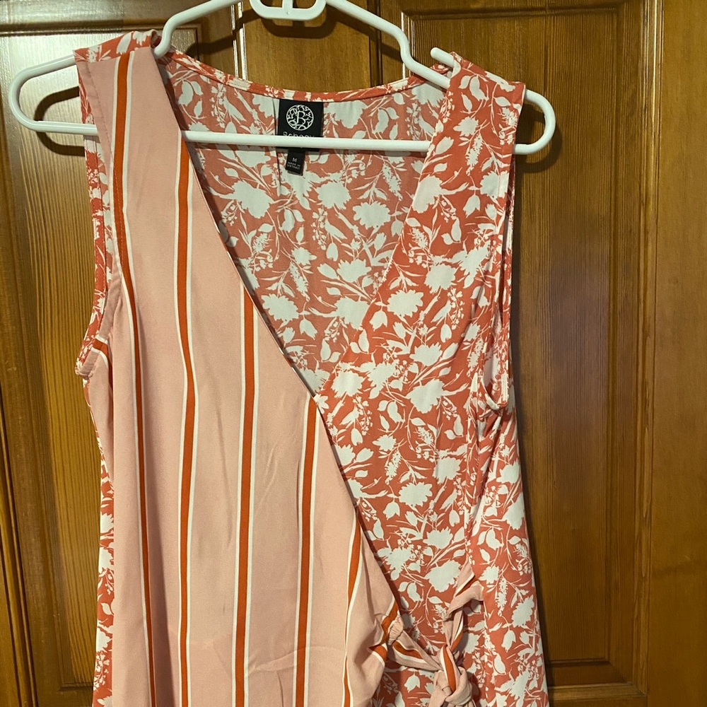 Tie front tank top
